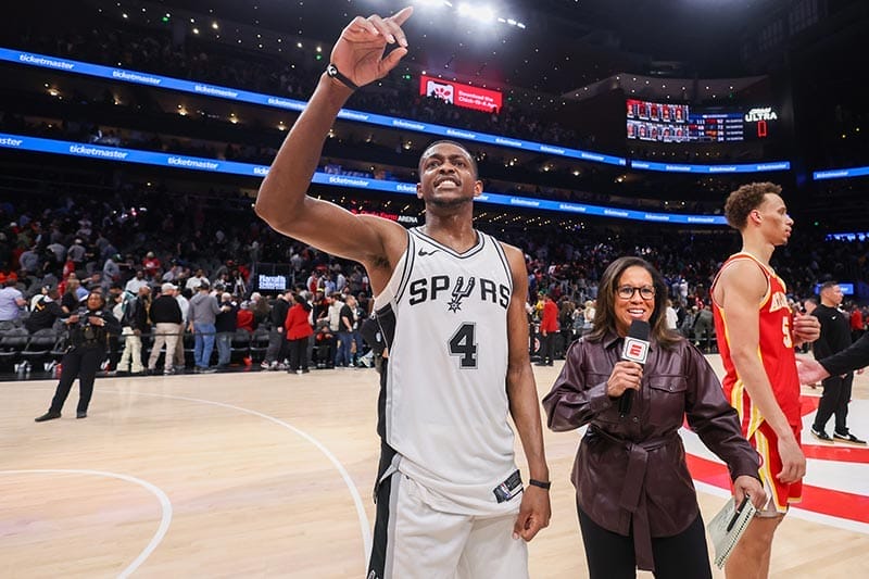 de aaron fox f uhrt die kings zum sieg