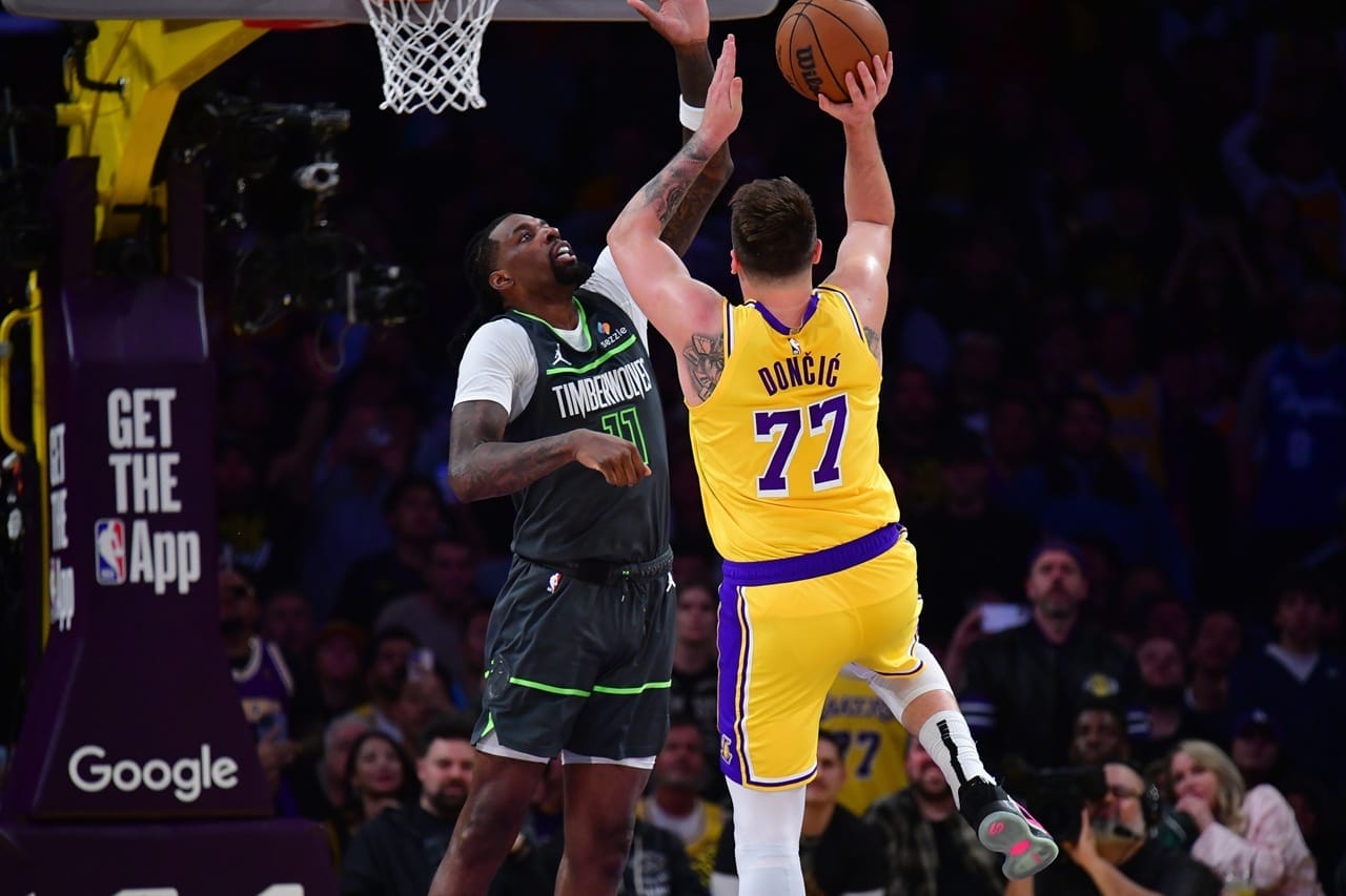 doncic gl anzt mavericks drehen sp aten r uckstand