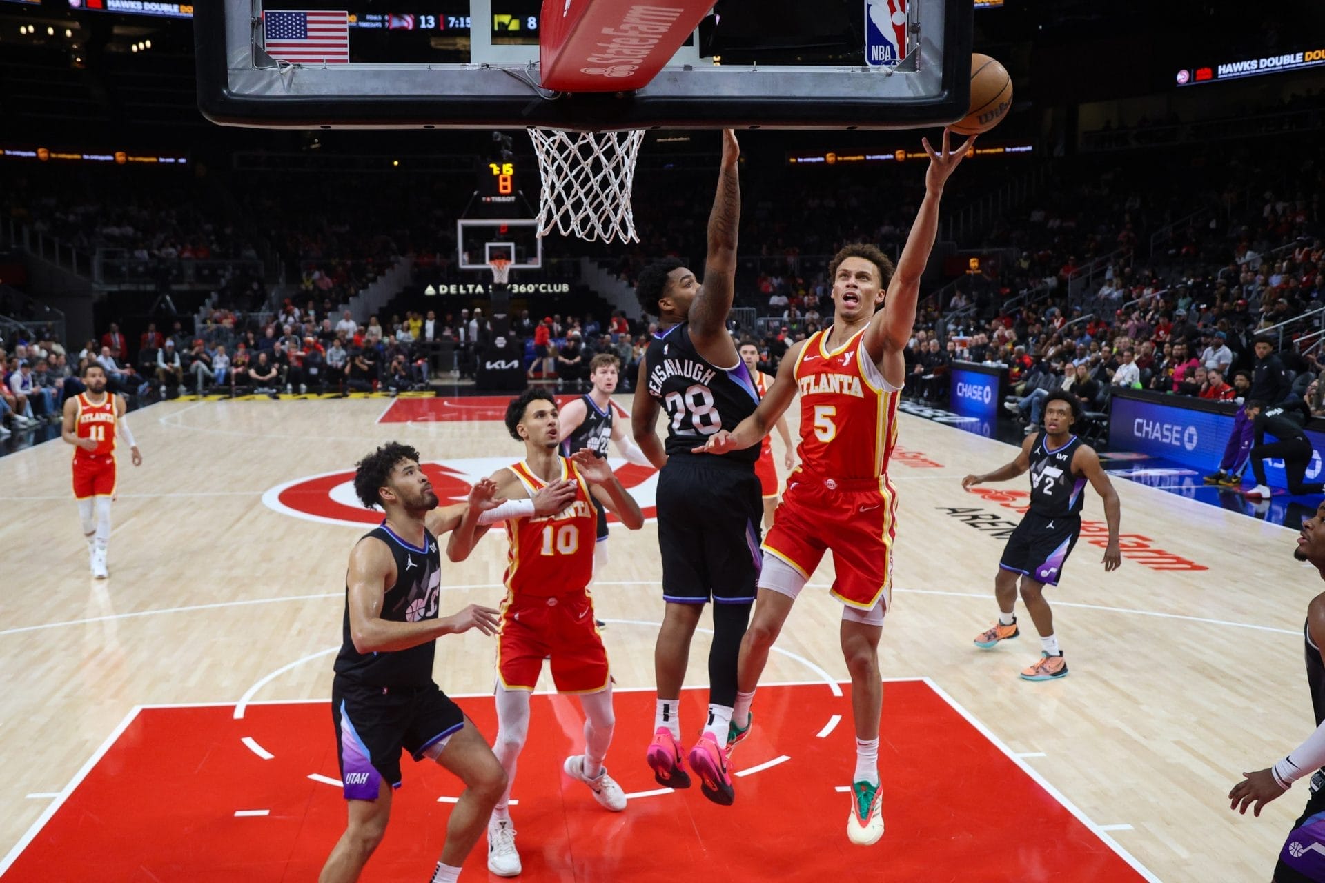 dyson daniels f uhrt hawks zum sieg uber jazz