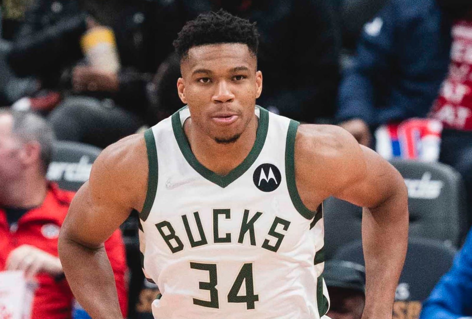 giannis f uhrt bucks zum souver anen sieg