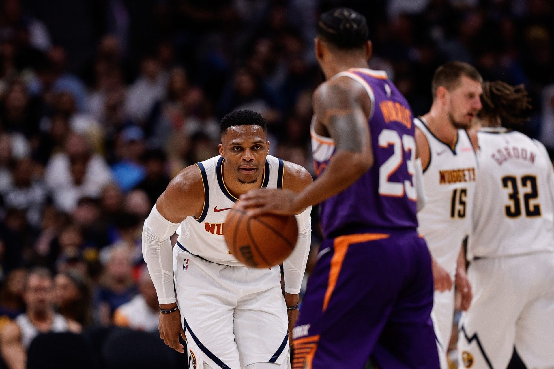 giannis f uhrt die bucks zum dominanten sieg