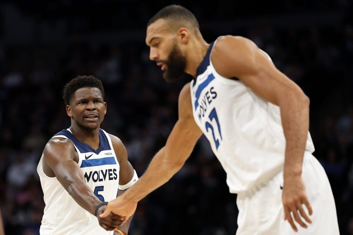 gobert und edwards f uhren timberwolves 2025 zum titel