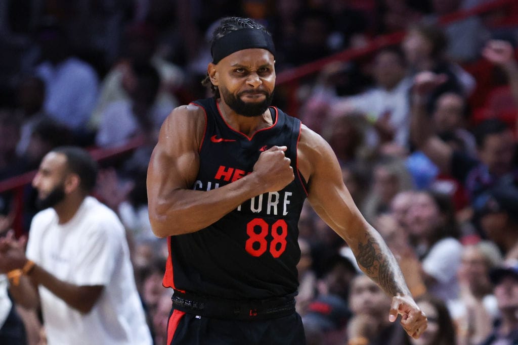 lakers dominieren warriors und feiern klaren sieg