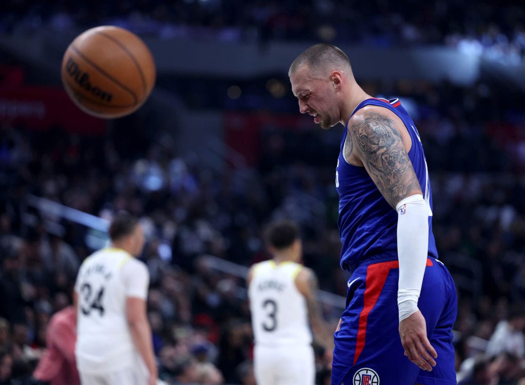 lakers triumphieren gegen heat in letzter sekunde