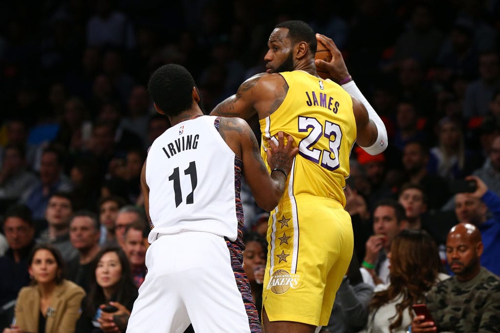 lebron f uhrt lakers zum dramatischen ausw artssieg