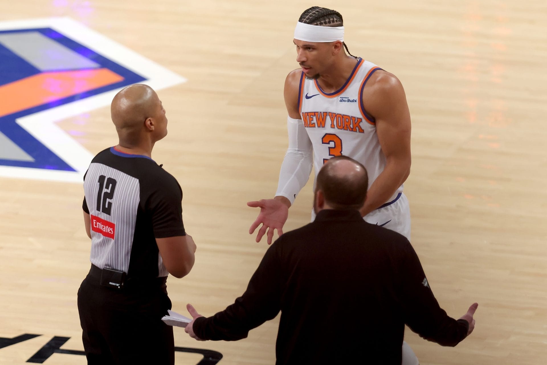 lebron uberrollt warriors mit 40 punkten