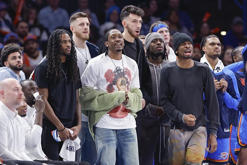 thunder st urmt an den rivalen vorbei
