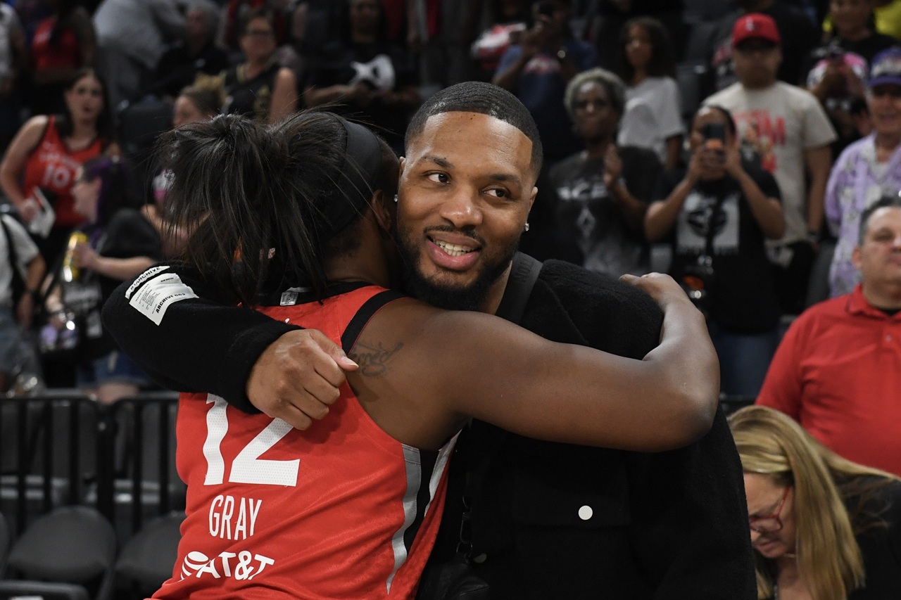 curry f uhrt warriors zum dominanten ausw artssieg