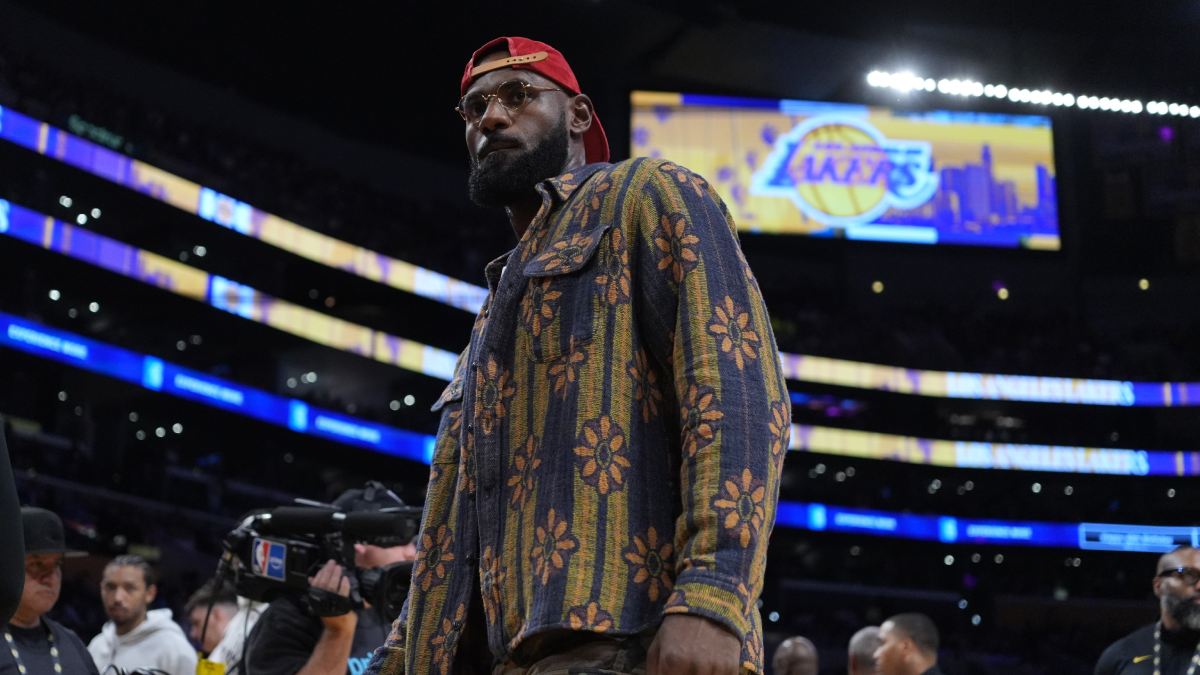 lebron bringt die halle zum beben