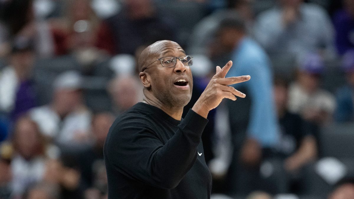 mike brown stuwt kings naar opvallende opmars
