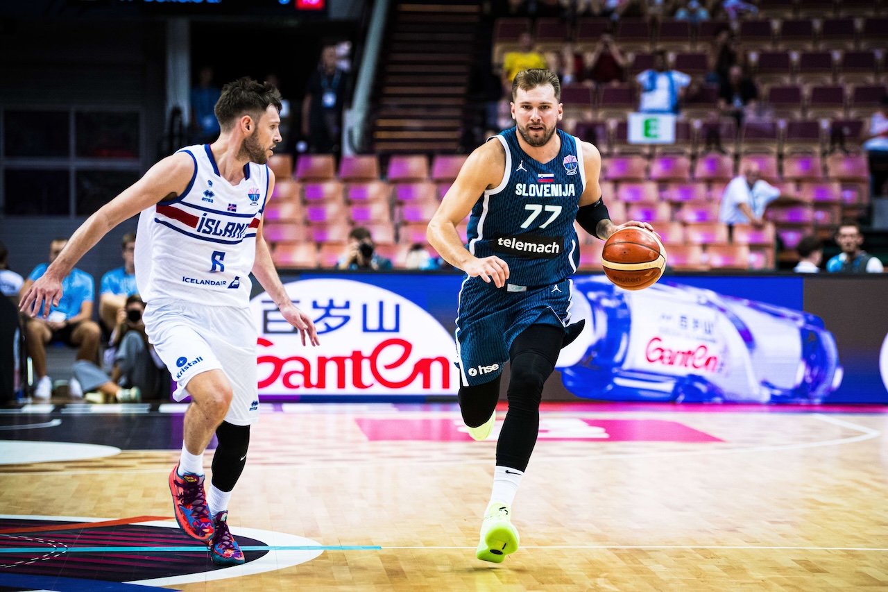 doncic heerst bij dallas zege