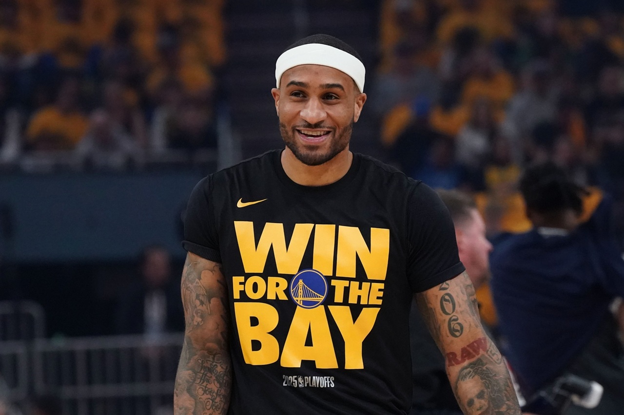 james domineert lakers verslaan bulls
