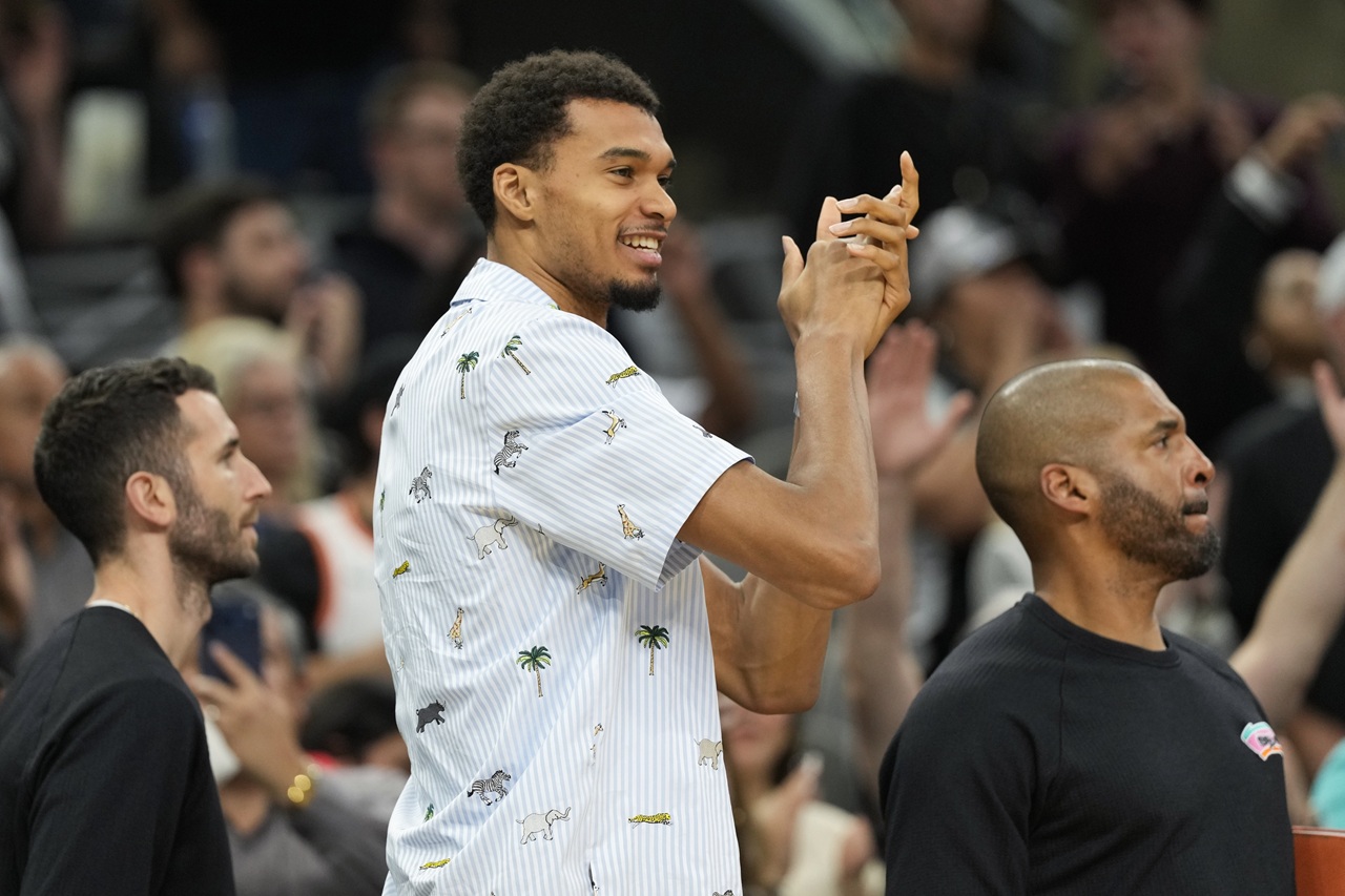 curry s foto toont warriors dominante zege