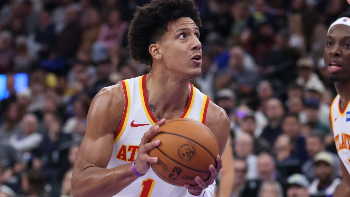 jalen johnson schittert op vrijdag de 14e