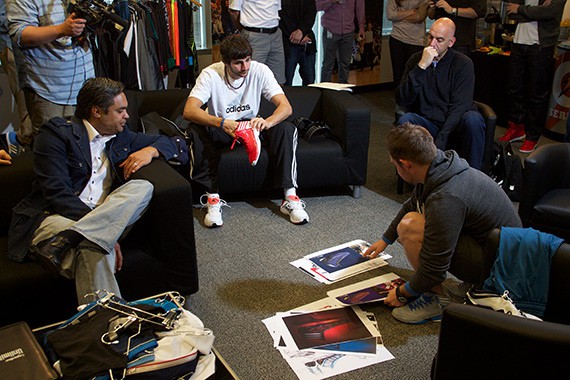 Ricky Rubio en la base de adidas en Portland