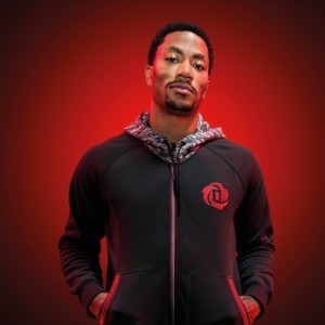 Sólo un día después de operarse, Derrick Rose ya ha iniciado la rehabilitación
