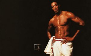 Scottie Pippen y las zapatillas negras de los Bulls en playoffs