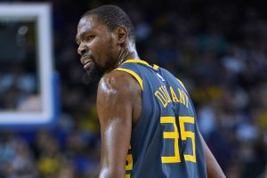 Los 44 puntos de Durant salvan a los Warriors