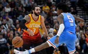 Ricky Rubio lidera la vuelta a la victoria de los Jazz