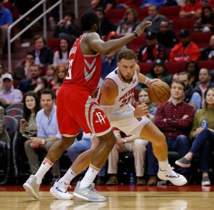 Detroit corta en la prórroga la buena tendencia de los Rockets
