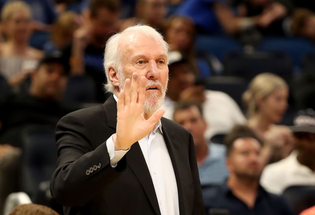 Récord de triples de los Spurs y mantienen la buena racha