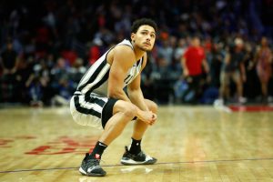 Récord de triples de Utah ante los peores Spurs de la era Popovich