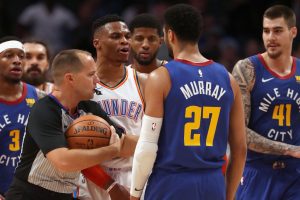 Encontronazo entre Westbrook y Murray: “Se puso en mi camino”