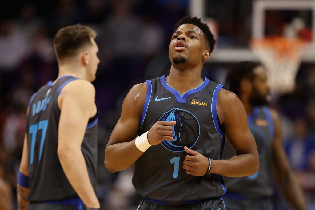 ¿Podría Dallas traspasar a Dennis Smith Jr.?