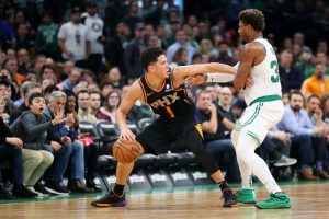 Los Suns prolongan su buena racha ganando en Boston