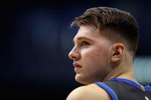 Luka Doncic, pisando los talones del novato Michael Jordan