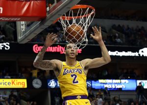 Ball e Ingram responden y devuelven a los Lakers a la senda del triunfo