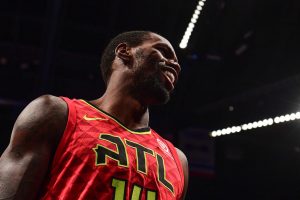 Philadelphia, interesado en Dewayne Dedmon