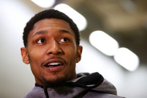 Washington no traspasará a Bradley Beal esta temporada