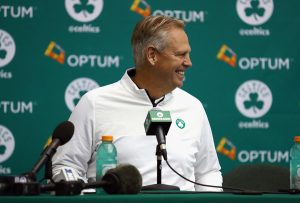 Ainge resta importancia al altercado entre Morris y Brown