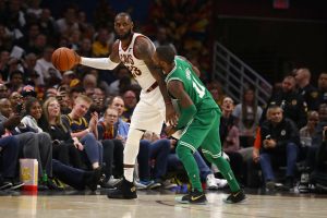 Irving pide perdón a LeBron James por no valorar sus mensajes: “Era joven"