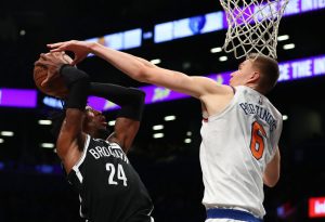 Porzingis no viaja a Londres para centrarse en su rehabilitación