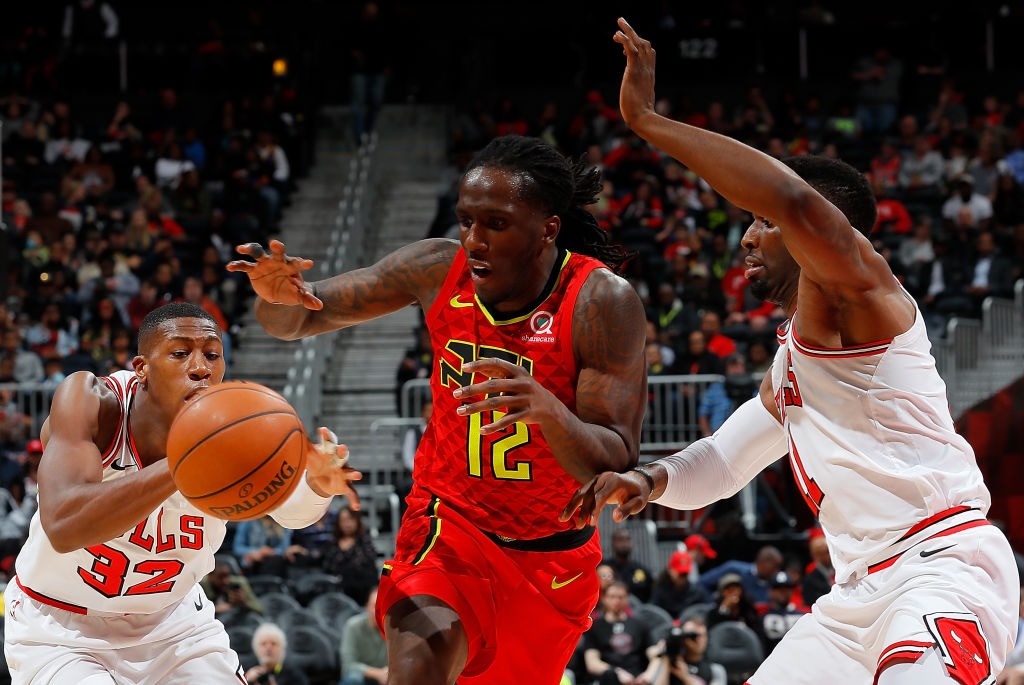 Prince, Bazemore y Dedmon, en el mercado