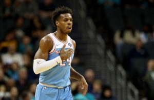 Los Kings vencen en Detroit gracias a un triple de Buddy Hield