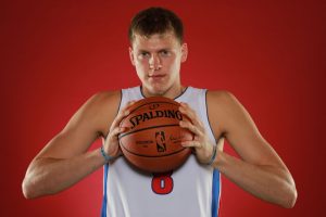 Los Knicks firmarán a Henry Ellenson por lo que resta de curso