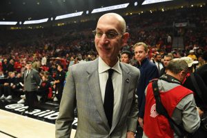 La NBA presenta la camiseta inteligente que cambia de dorsal mediante app