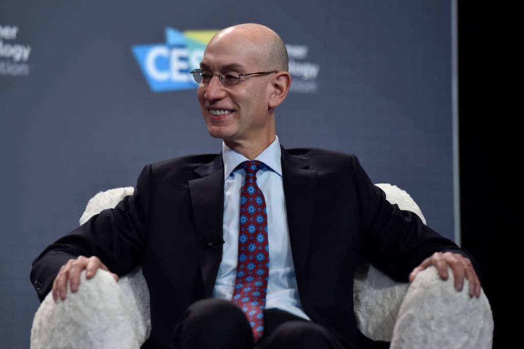 Adam Silver desestima cambiar NBA por NFL