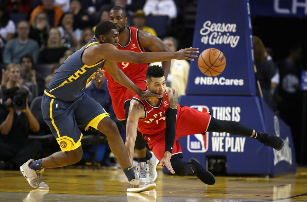 Los Warriors pierden a Looney por tiempo indeterminado