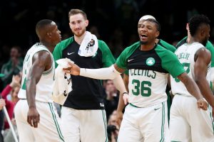 Los Celtics y Hayward renacen con una paliza a los Warriors