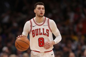 Zach LaVine quiere pagar la multa a Jim Boylen tras su expulsión