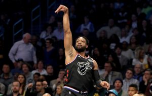 Lesión en la cadera de Dwyane Wade ante los Bucks