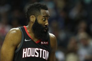 Los Clippers preguntaron por Harden  pero Houston lo declaró intransferible