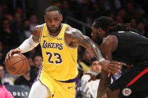 LeBron, abierto a jugar menos si no hay reacción