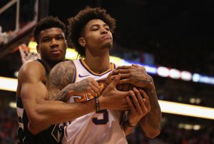 Los Bucks tropiezan en Phoenix en el debut de Gasol