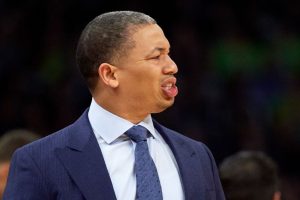 Segunda reunión Lakers-Tyronn Lue; ¿su contratación, más cerca?