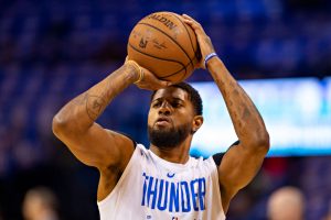 Cleveland pudo traspasar a Irving por Paul George